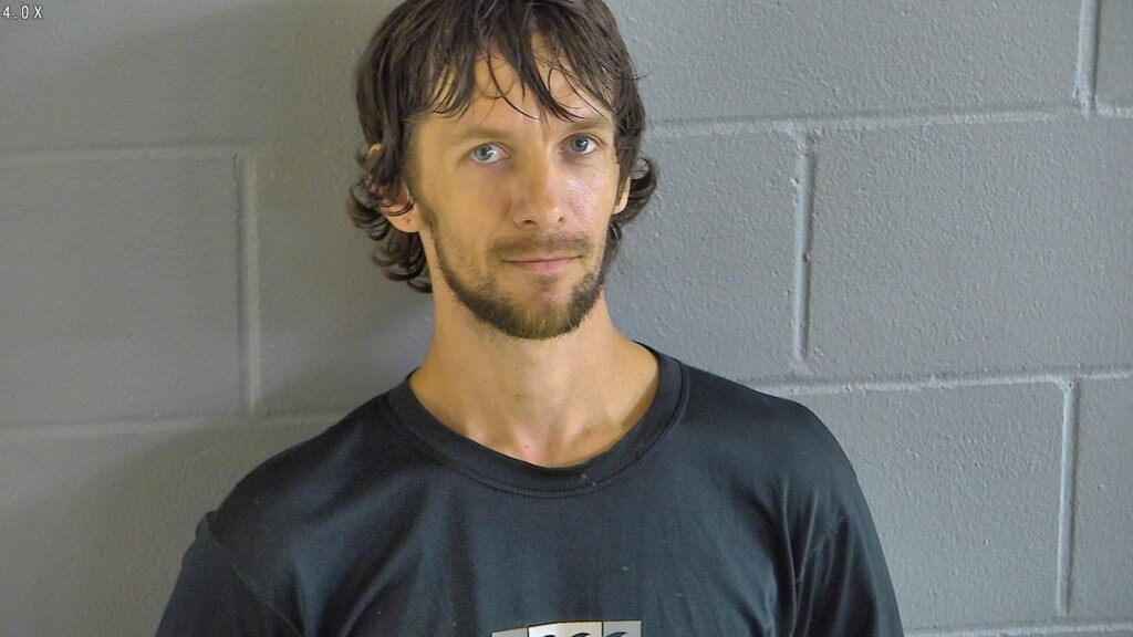 Inglis Man Arrested for Burglary